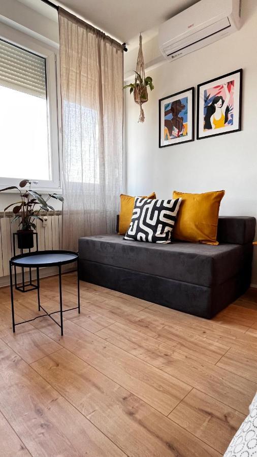 Studio apartman Siget II Zagabria Esterno foto